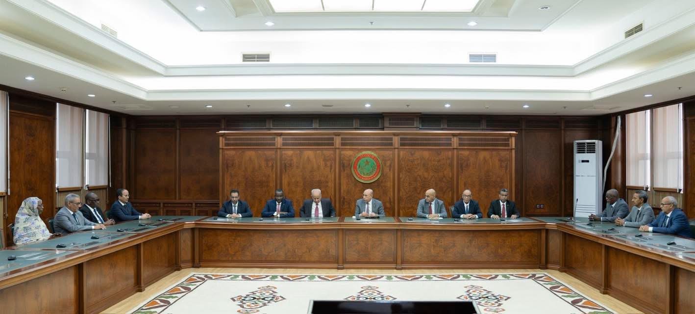 غزواني يتراس حفل تأدية أعضاء مجلس السلطة الوطنية لمكافحة الفساد، لليمين القانونية.