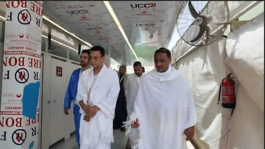 مكةً :وزير الشؤون الإسلامية يتفقد مخيم سكن الحجاج بمنى قبيل يوم التروية