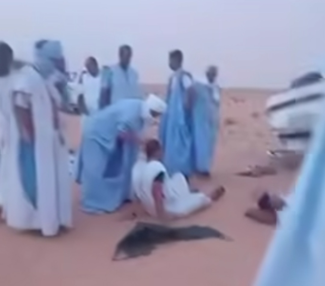 وفاة أربعة أشخاص في حوادث سير متفرقة.. من بينهم حفيد اعل الشيخ ولد أمم في حادث مروع على طريق أكجوجت