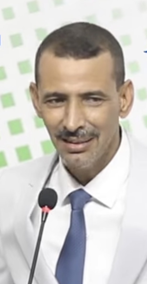 الناطق باسم الحكومة: الحوار خيار استراتيجي للرئيس وليس استجابة لأزمة كما كان الحال في محطات سابقة