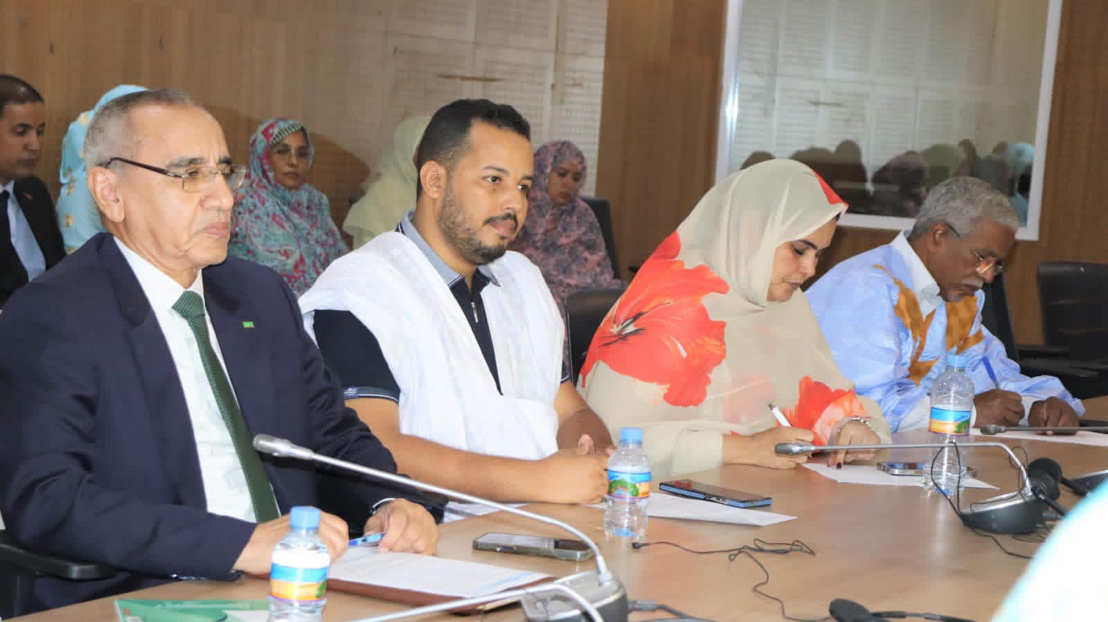 وزير الداخلية يستعرض امام لجنة برلمانية القانون المتضمن النظام الأساسي للشرطة