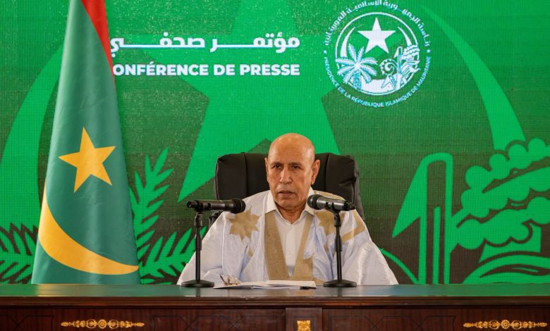 الرئيس: لن أؤيد أي خيار يخالف الدستور أو إرادة الشعب وسأواصل تنفيذ برنامجي حتى نهاية المأمورية
