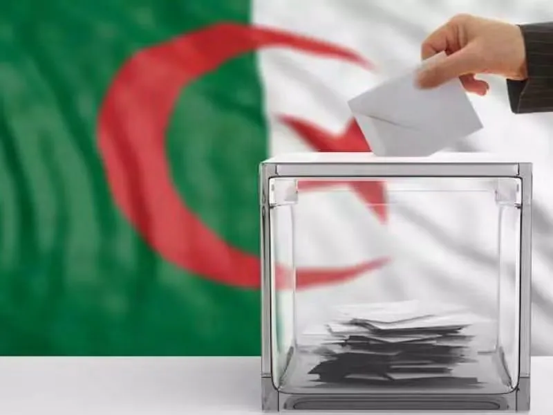 الجزائريون يتوجهون إلى صناديق الاقتراع لاختيار أعضاء البرلمان في انتخابات تشريعية جديدة