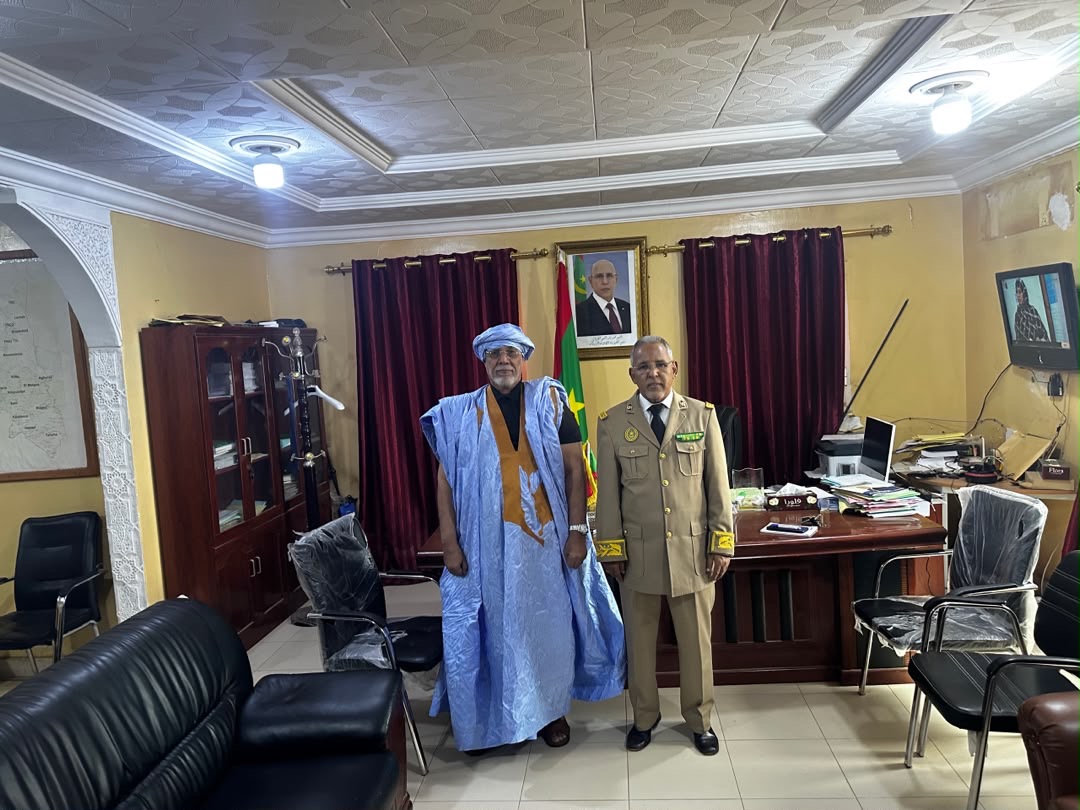 الفاعل السياسي محمد البخاري دميني يلتقي والي لعصابة ويشيد بتدخل رئيس الجمهورية لإجلاء المواطنين من ماليخ