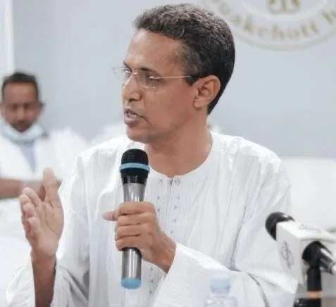 ولد سيدي مولود: فساد الصيانة والتجهيزات وراء حرائق محطات «صوملك»