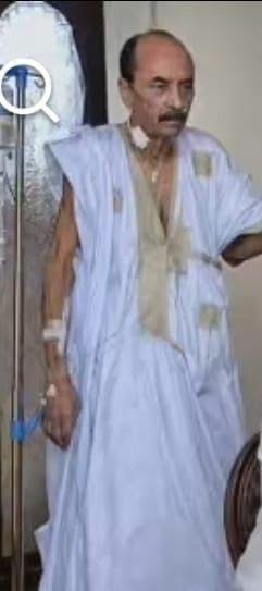 تداول صورة للرئيس السابق محمد ولد عبد العزيز تثير الجدل حول وضعه الصحي