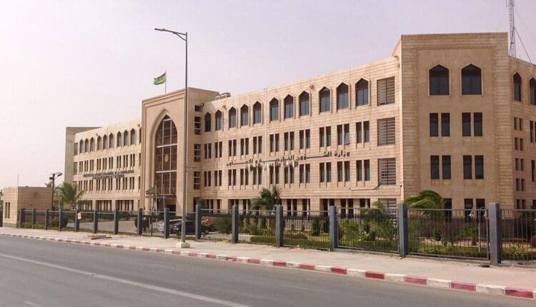 موريتانيا تعزز حضورها الإسلامي بانتخاب إسماعيل ولد الشيخ أحمد أميناً عاماً لمنظمة التعاون الإسلامي