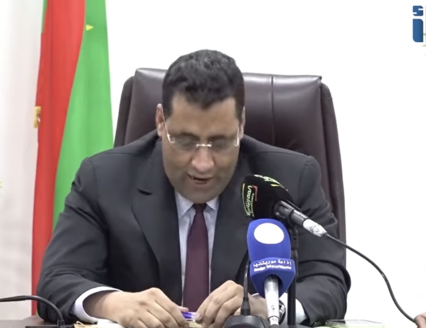 تصريحات الوزير الأول حول صوملك تتناقض مع تصريحات حكومته التي أعلنت اكتمال خطة تنمية نواكشوط بنسبة 96 بالمئة