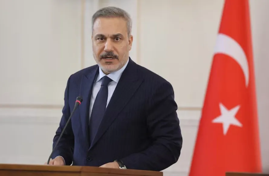 وزير الخارجية التركي يهنئ إسماعيل ولد الشيخ أحمد بانتخابه أميناً عاماً لمنظمة التعاون الإسلامي