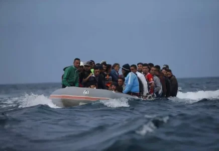 مأساة في المحيط الأطلسي.. وفاة أكثر من 80 مهاجرا بعد 27 يوما في البحر