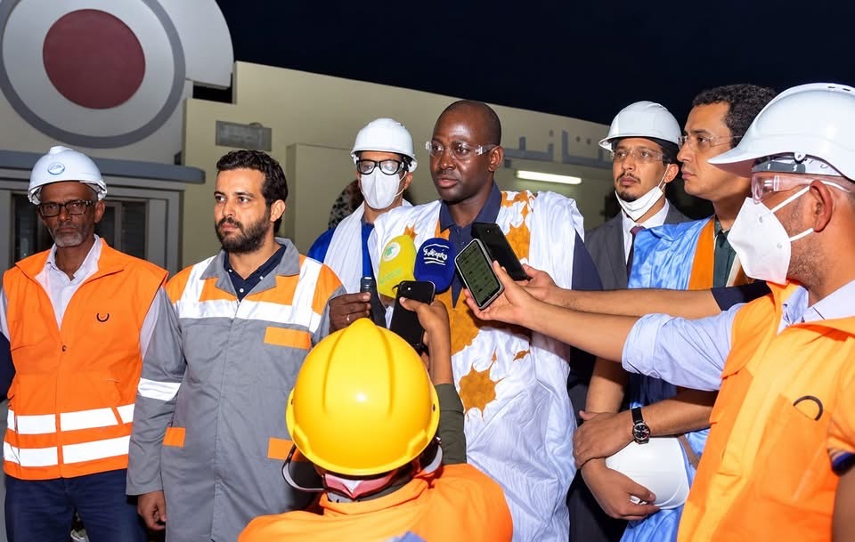 وزارة المعادن: مصانع الإسمنت تستعيد وتيرة الإنتاج بعد اضطرابات الكهرباء