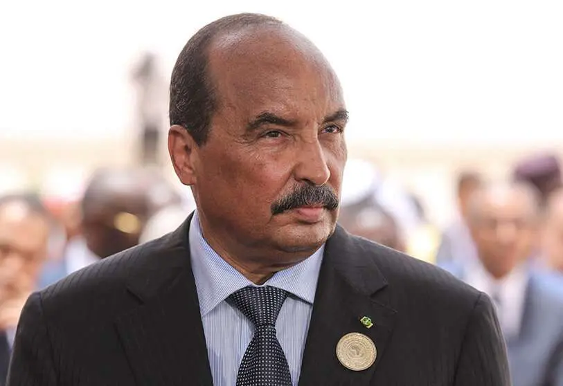 محامي ولد عبد العزيز: الرئيس السابق تعرض لنوبة ضيق تنفس حادة