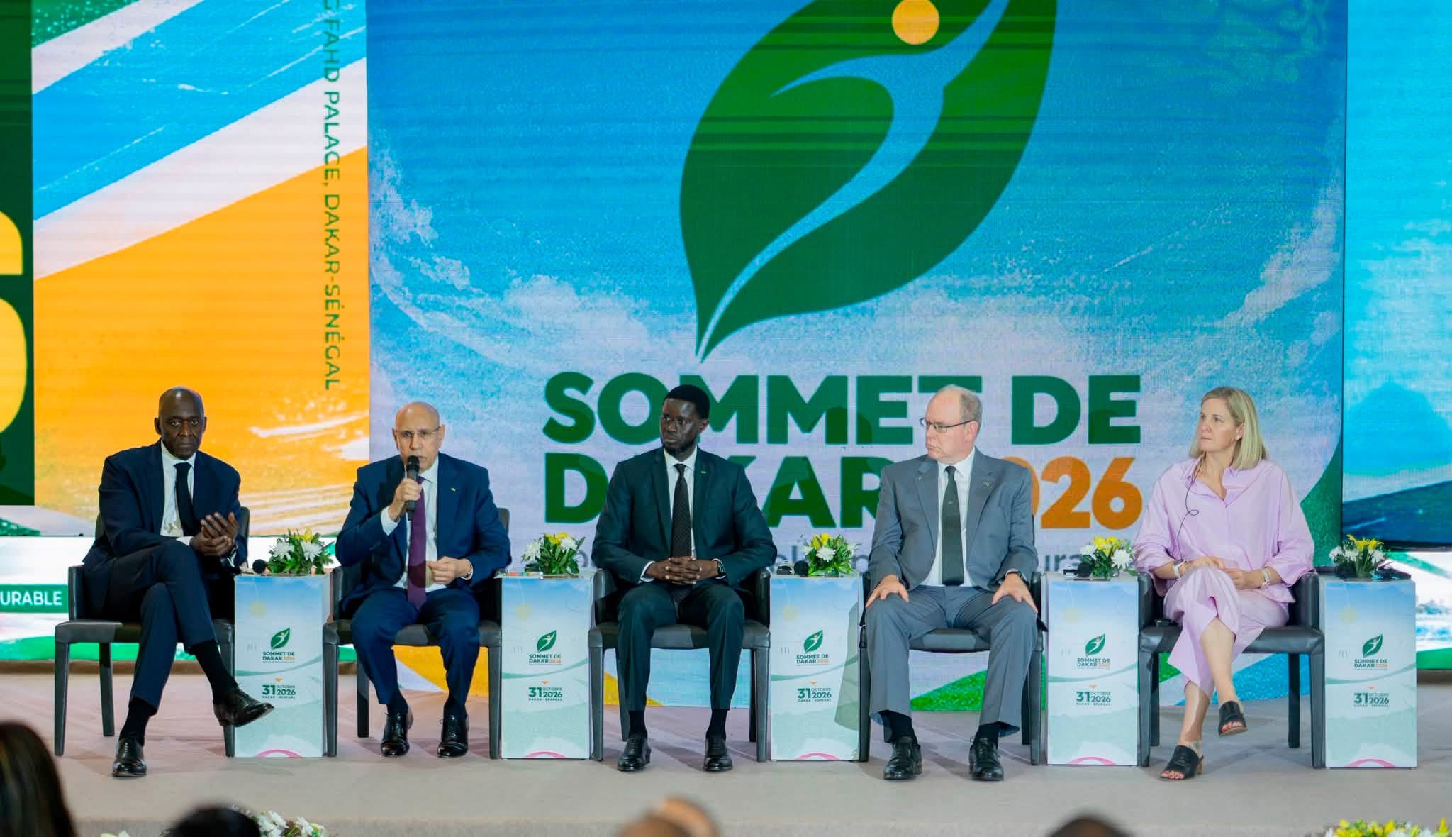 غزواني يشارك في أعمال قمة داكار 2026 حول الرياضة والتنمية المستدامة،