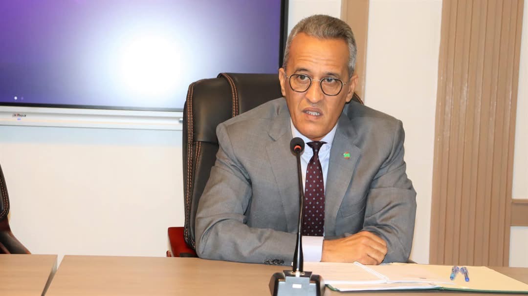 وزير الداخلية يدعو إلى تحسين أداء القطاع وتعزيز جودة الخدمات العمومية